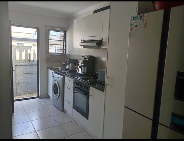 3 BEDROOM HOUSE FOR SALE IN SUNSET GLEN